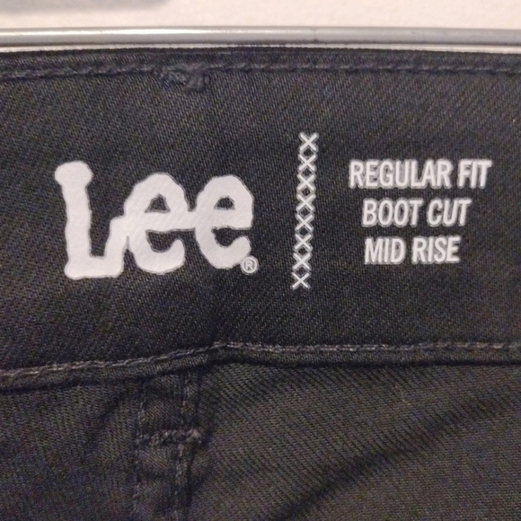 Lee - Mid Rise Bootcut Black Jeans Plus Size Petite - Picture 14 of 16
